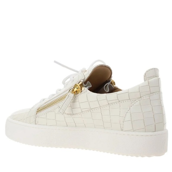 Giuseppe Zanotti Zip-Detailed Lace Up Sneakers - Picture 2 of 11